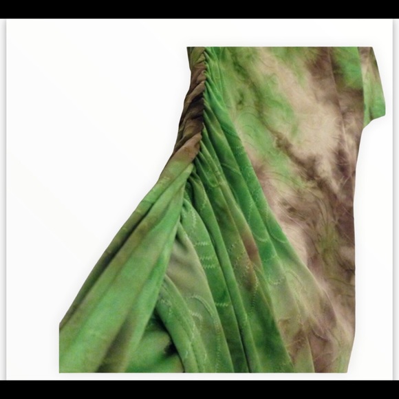 🔴Multi Color Top- Size S - Picture 3 of 4